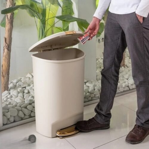 homemax 50l pedal dustbin by limon