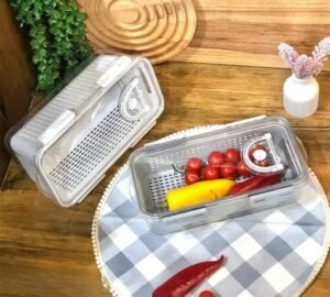 crisplock storage container with dated lid by limon