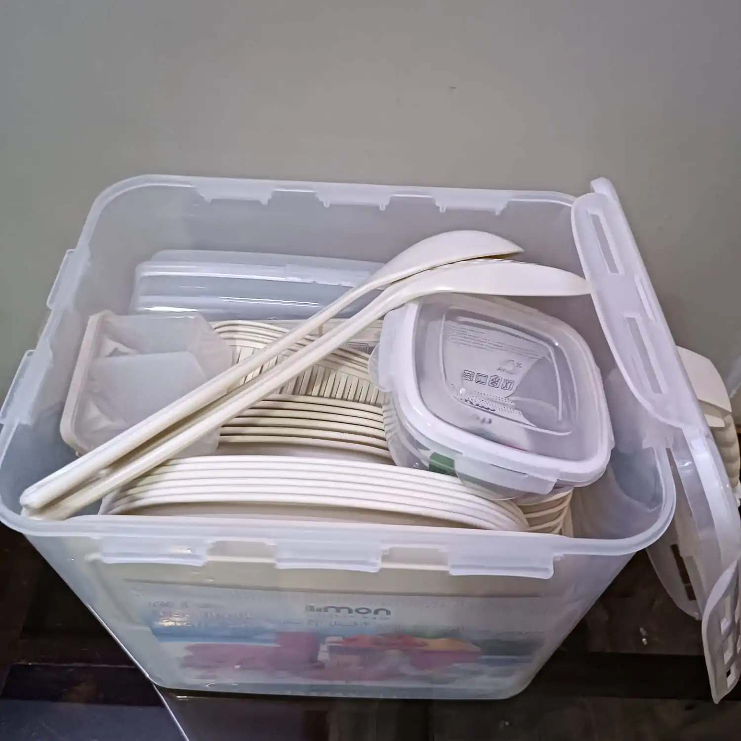 Limon Picnic Set 60 Pcs for 6-Person - Image 6