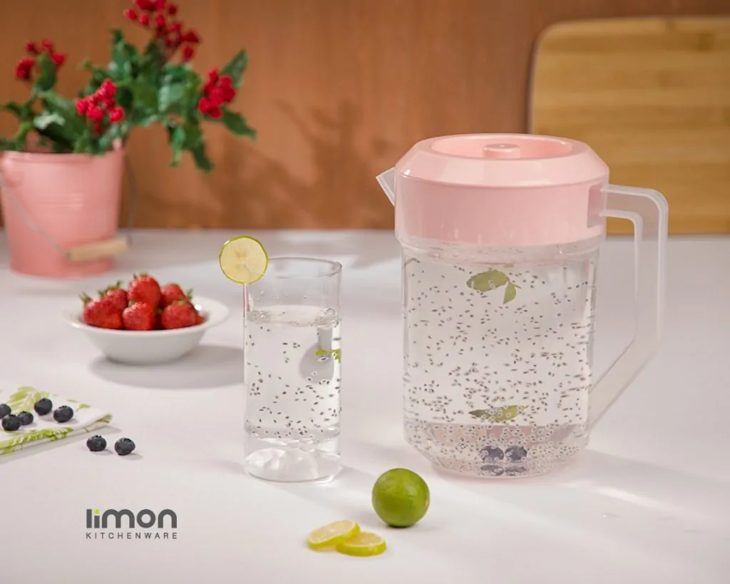Limon Plastic Pitcher & Jug 2.5 L